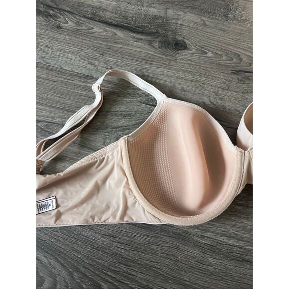 Victoria's Secret THE T-SHIRT Perfect Shape Smooth Push-Up Bra 38D - Picture 7 of 9